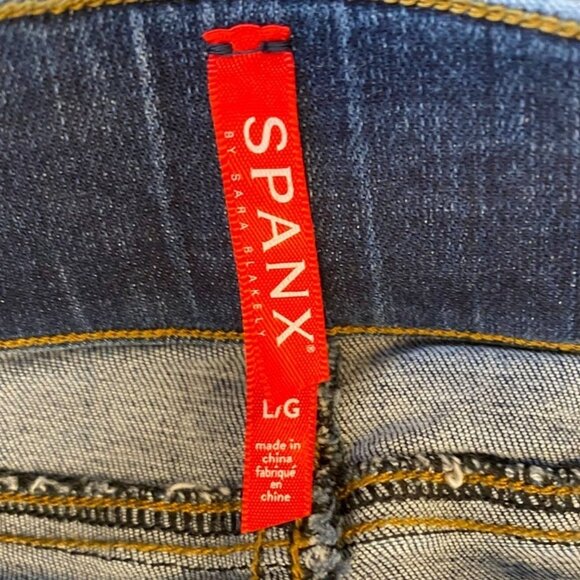 Spanx Women's Jeans Large Distressed Denim Skinny With Frayed Hem - Picture 3 of 16